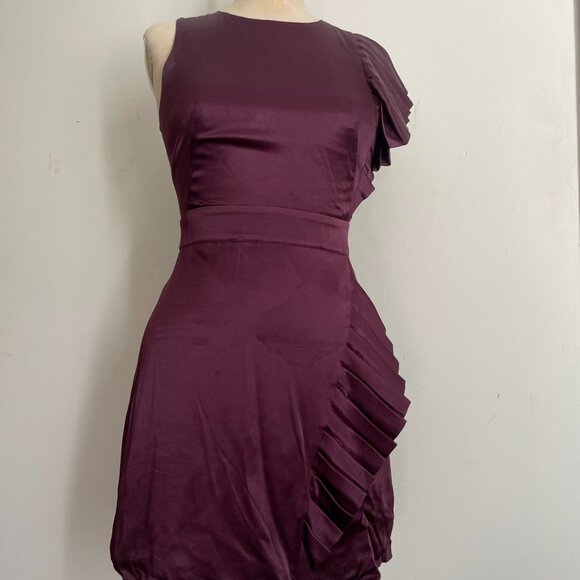 Burgundy Sleeveless Satin Dress - Picture 1 of 11